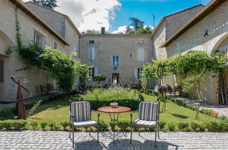 Hotel Chateau De L'Hoste Saint-Beauzeil Zewnętrze zdjęcie