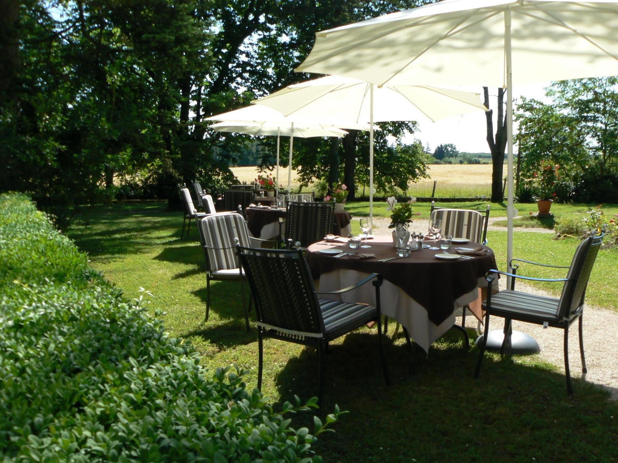 Hotel Chateau De L'Hoste Saint-Beauzeil Zewnętrze zdjęcie